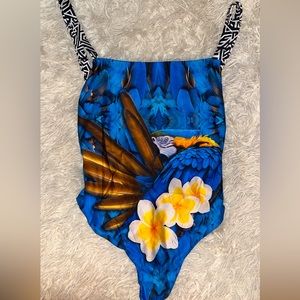 ✨ Go-To Bodysuit ✨